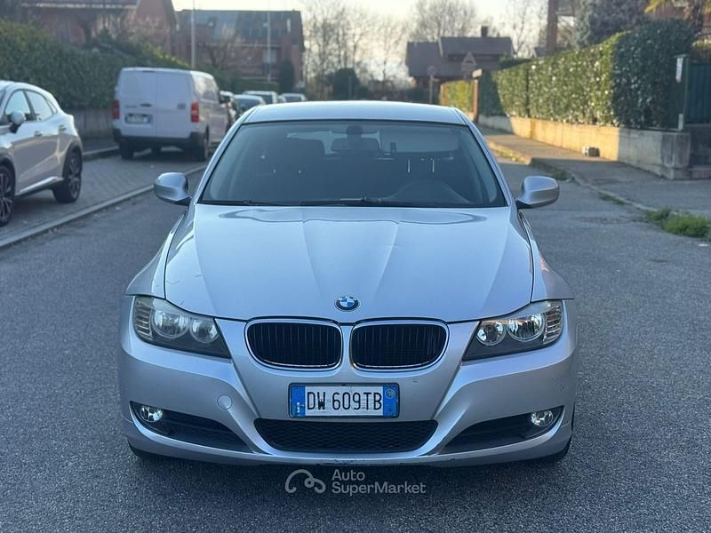 Usata BMW 318 M Sport 144 CV (105 kW) 2009 Gray Station wagon