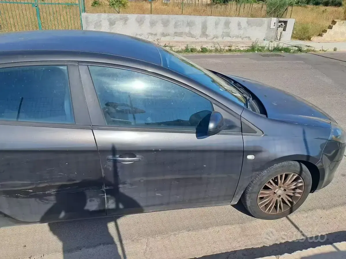 Usata Fiat Bravo 120 CV (88 kW) 2009 Utilitaria
