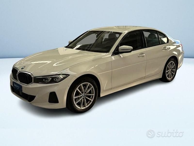 Usata BMW 320 190 CV (139 kW) 2023 Bianco Berlina