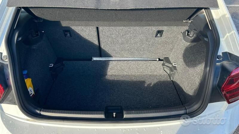 Usata VW Polo 80 CV (58 kW) 2021 Bianco Utilitaria