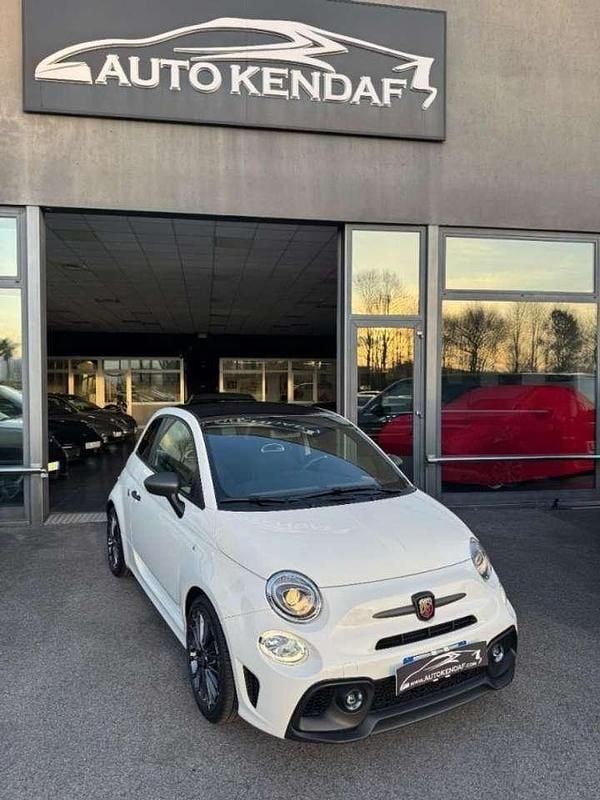 Usata Abarth 595 Turismo 165 CV (121 kW) 2023 Bianco pastello Utilitaria