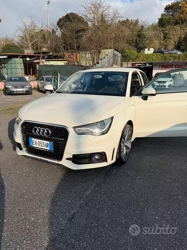 Usata Audi A1 Ambition 122 CV (89 kW) 2012 Bianco Utilitaria