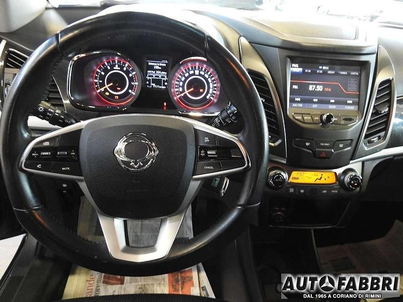 Usata SsangYong Korando Limited 150 CV (110 kW) 2018 Grigio SUV