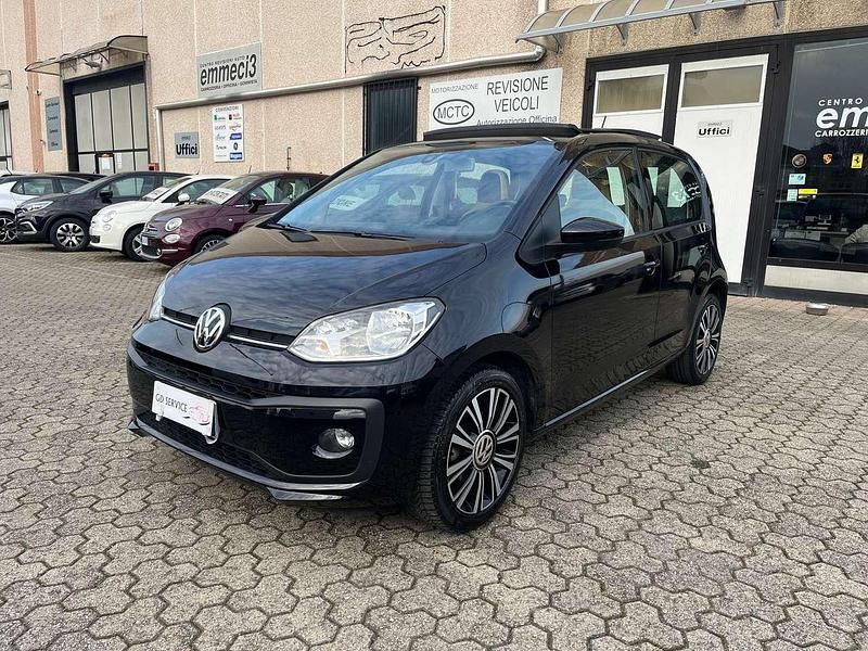 Usata VW up! Highline 68 CV (50 kW) 2019 Nero Utilitaria