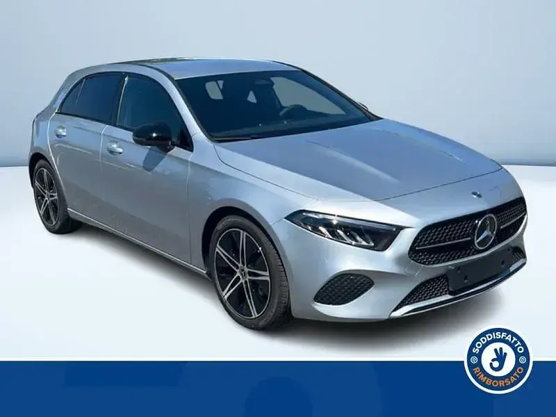 Nuova Mercedes 180 Advanced 115 CV (84 kW) 2026 Argento Berlina