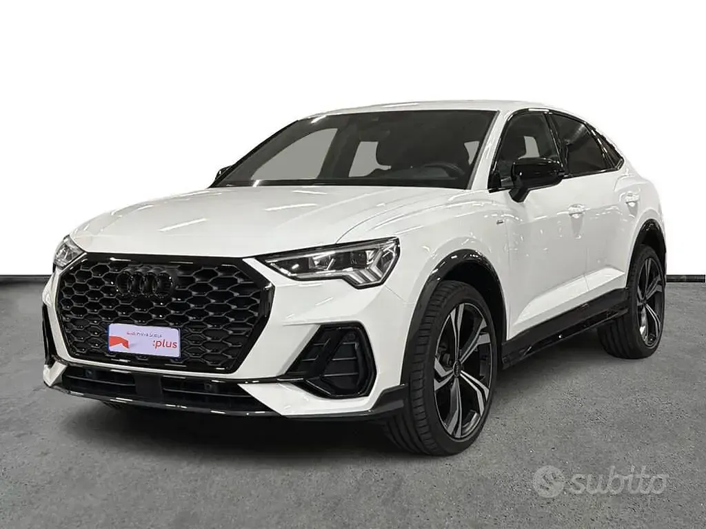 Usata Audi Q3 Sportback Comfort 150 CV (110 kW) 2025 Bianco SUV