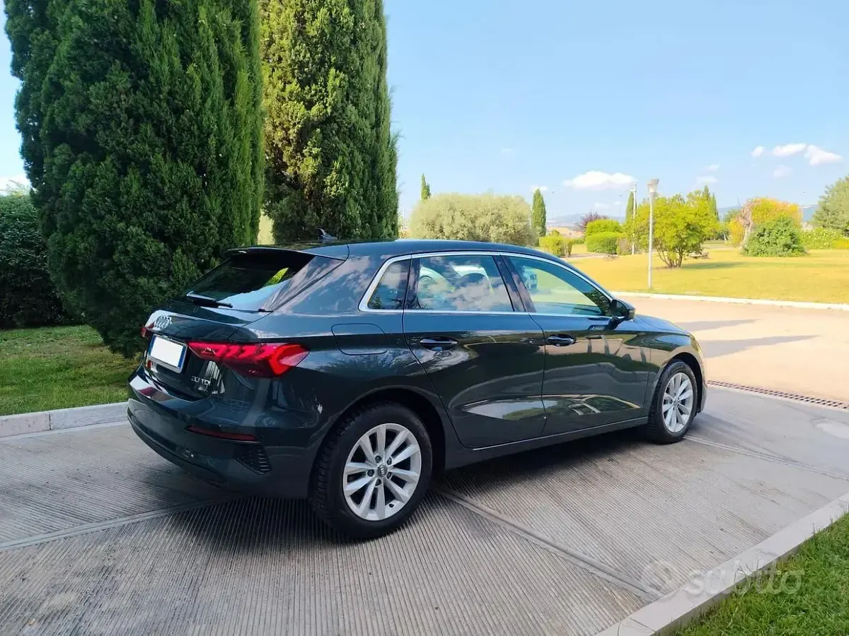 Usata Audi A3 116 CV (85 kW) 2020 Grigio Berlina