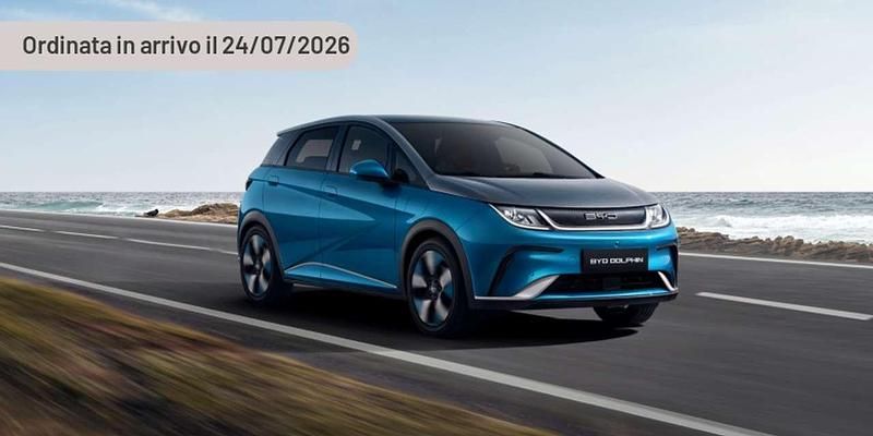 Nuova BYD Dolphin Comfort 64 kW (88 CV) 2025 Argento Utilitaria