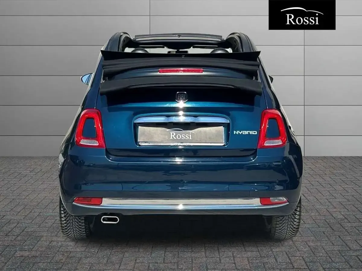 Usata Fiat 500C Dolcevita 69 CV (50 kW) 2024 Blu metallizzato Cabrio