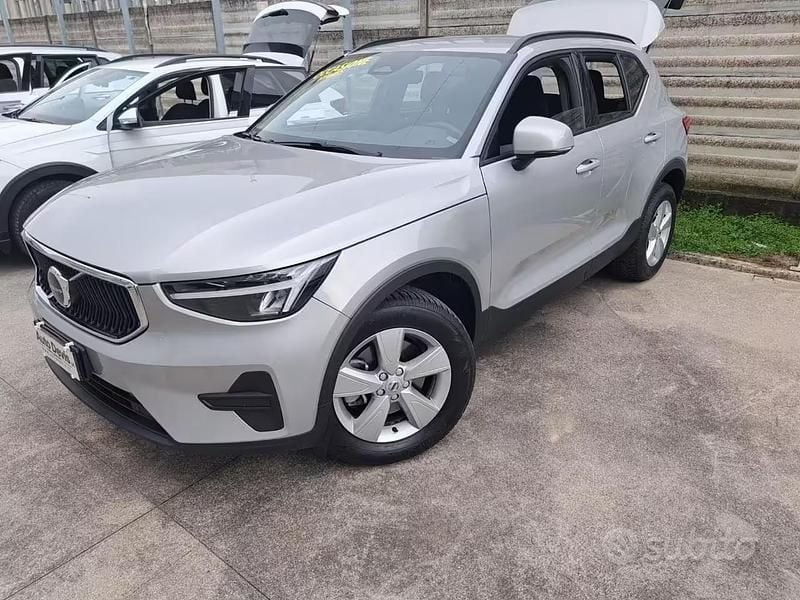 Usata Volvo XC40 163 CV (119 kW) 2022 Grigio SUV