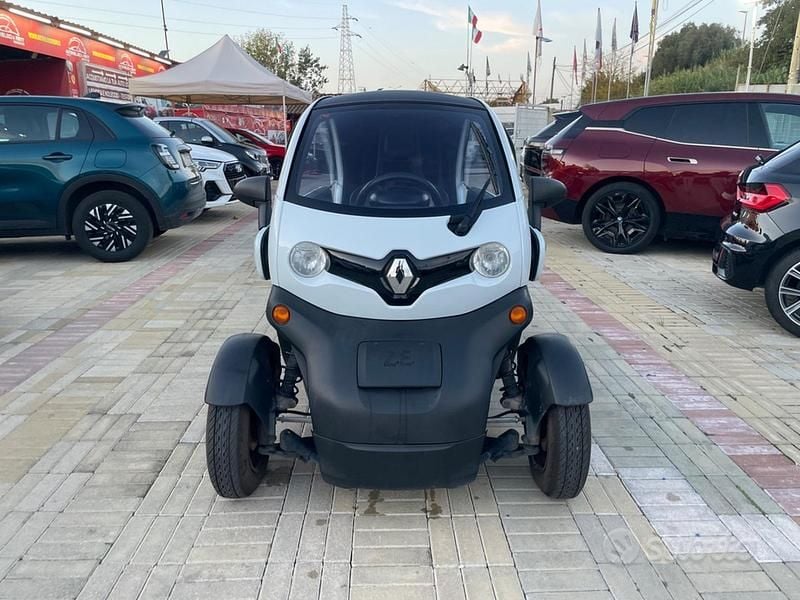 Usata Renault Twizy 13 kW (18 CV) 2015 Bianco Utilitaria