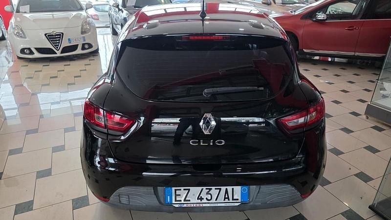 Usata Renault Clio IV 75 CV (55 kW) 2015 Nero Berlina