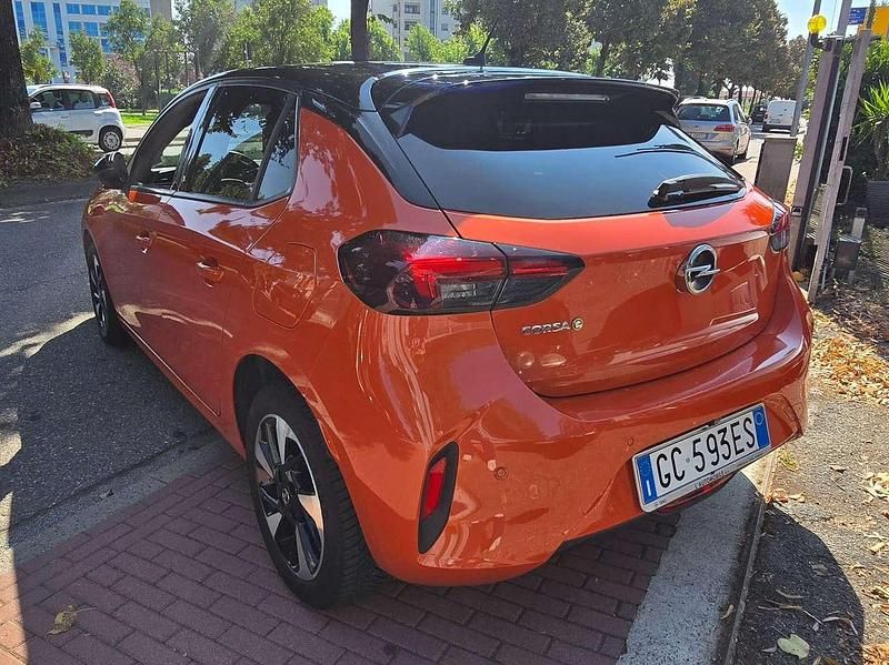 Usata Opel Corsa Elegance 56 kW (77 CV) 2020 Arancione Berlina