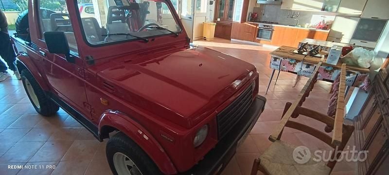 Usata Suzuki Samurai 1991 Rosso SUV