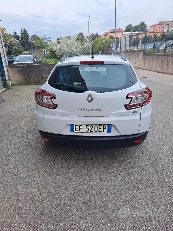 Usata Renault Mégane 110 CV (80 kW) 2012 Station wagon