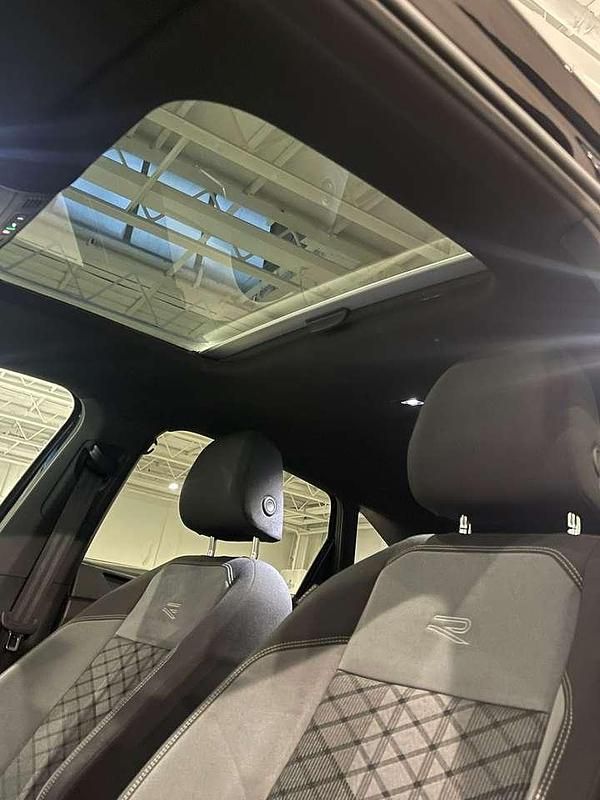 Usata VW Taigo R-line 110 CV (80 kW) 2022 Nero SUV