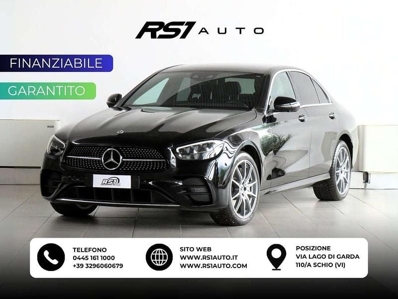 Nero Usata 2022 Mercedes E300 Premium Plus Tre volumi | 39.990 € (Buon prezzo) - Immagine 1/4