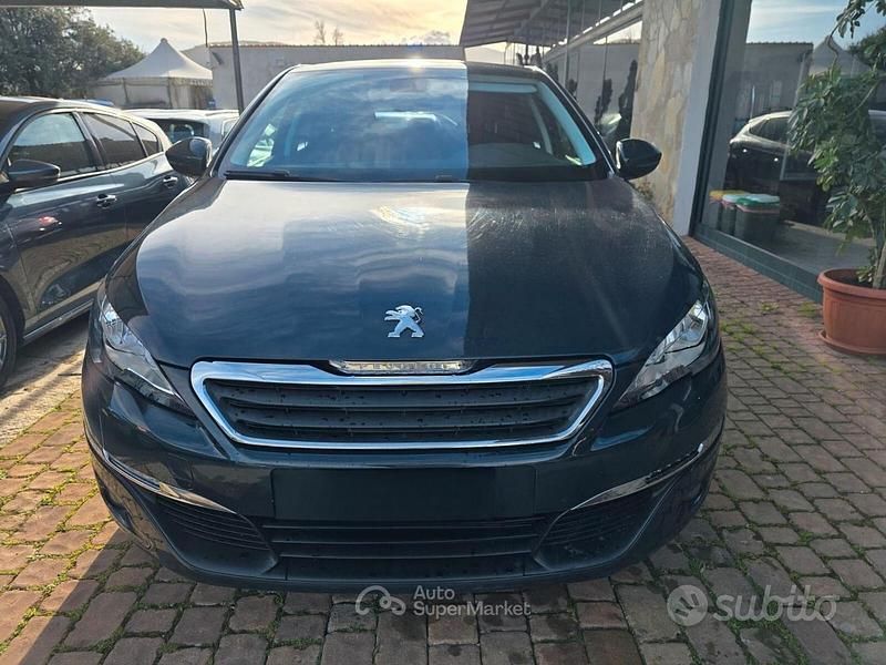 Usata Peugeot 308 Business-Line 120 CV (88 kW) 2017 Grigio Station wagon
