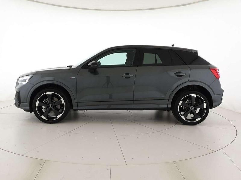 Nuova Audi Q2 150 CV (110 kW) 2026 Grigio daytona perlato SUV