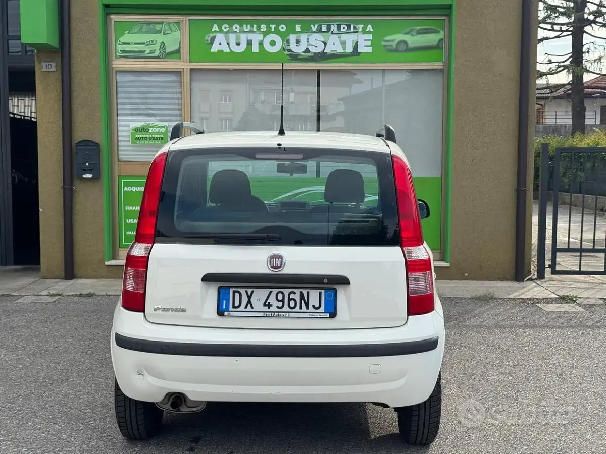 Usata Fiat Panda Dynamic 60 CV (44 kW) 2009 Bianco Utilitaria