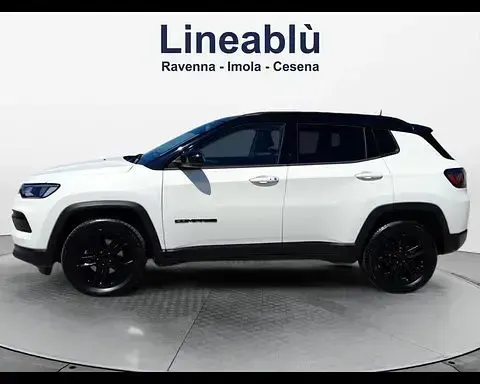 Usata Jeep Compass Night Eagle 131 CV (96 kW) 2022 Bianco perlato SUV