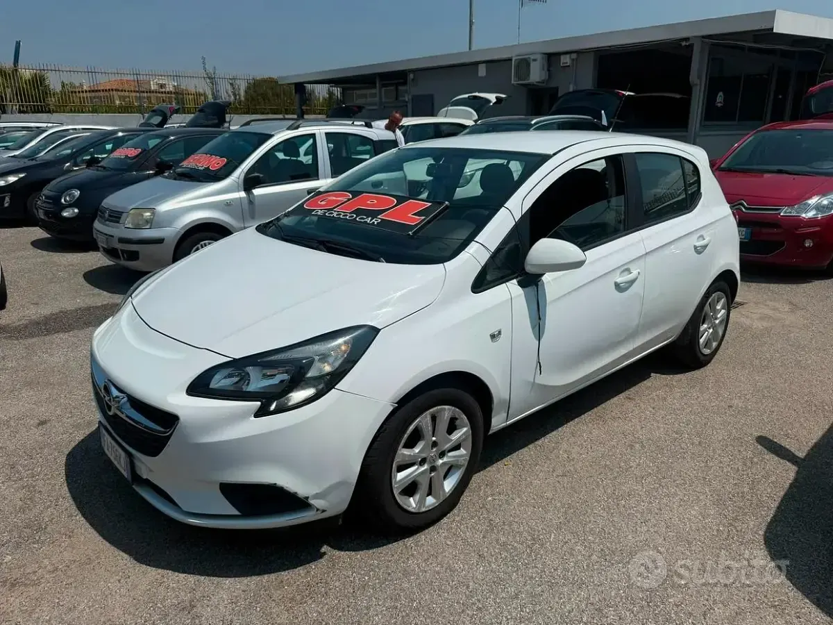Usata Opel Corsa 90 CV (66 kW) 2015 Bianco Utilitaria