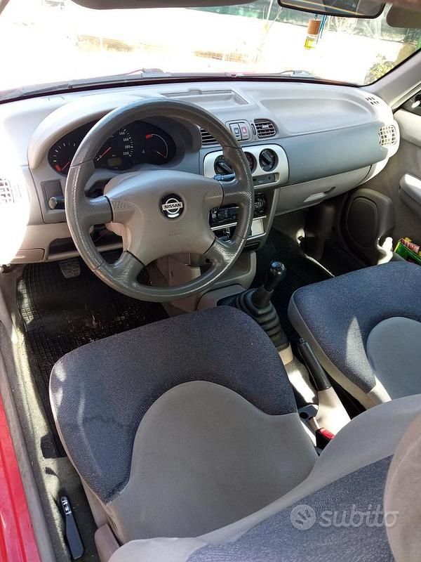 Usata Nissan Micra 2002 Utilitaria