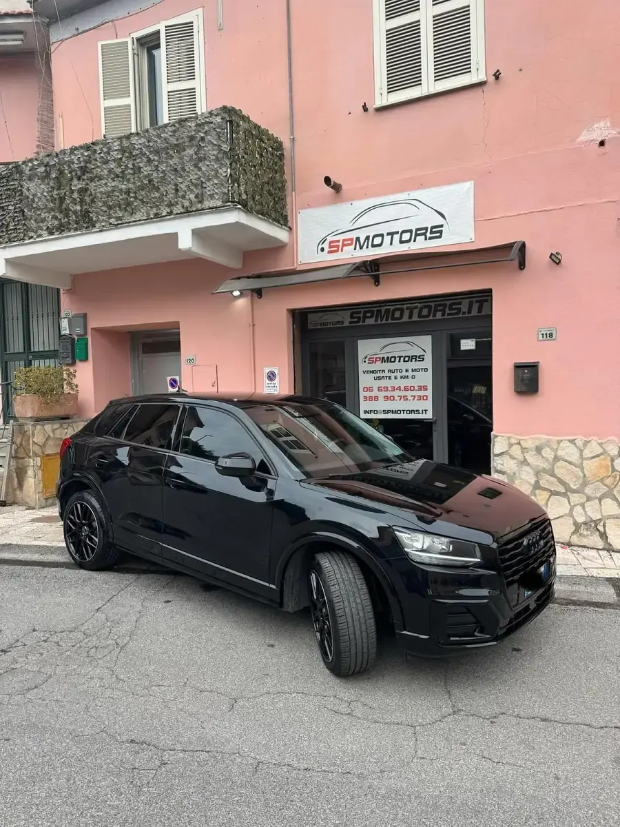 Begagnad Audi Q2 Black Edition 150 HK (110 kW) 2019 Svart SUV