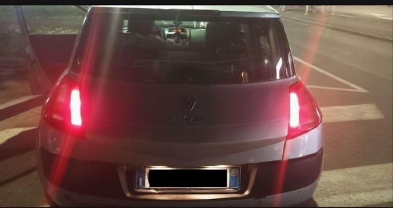 Usata Renault Mégane II 86 CV (63 kW) 2005 Grigio