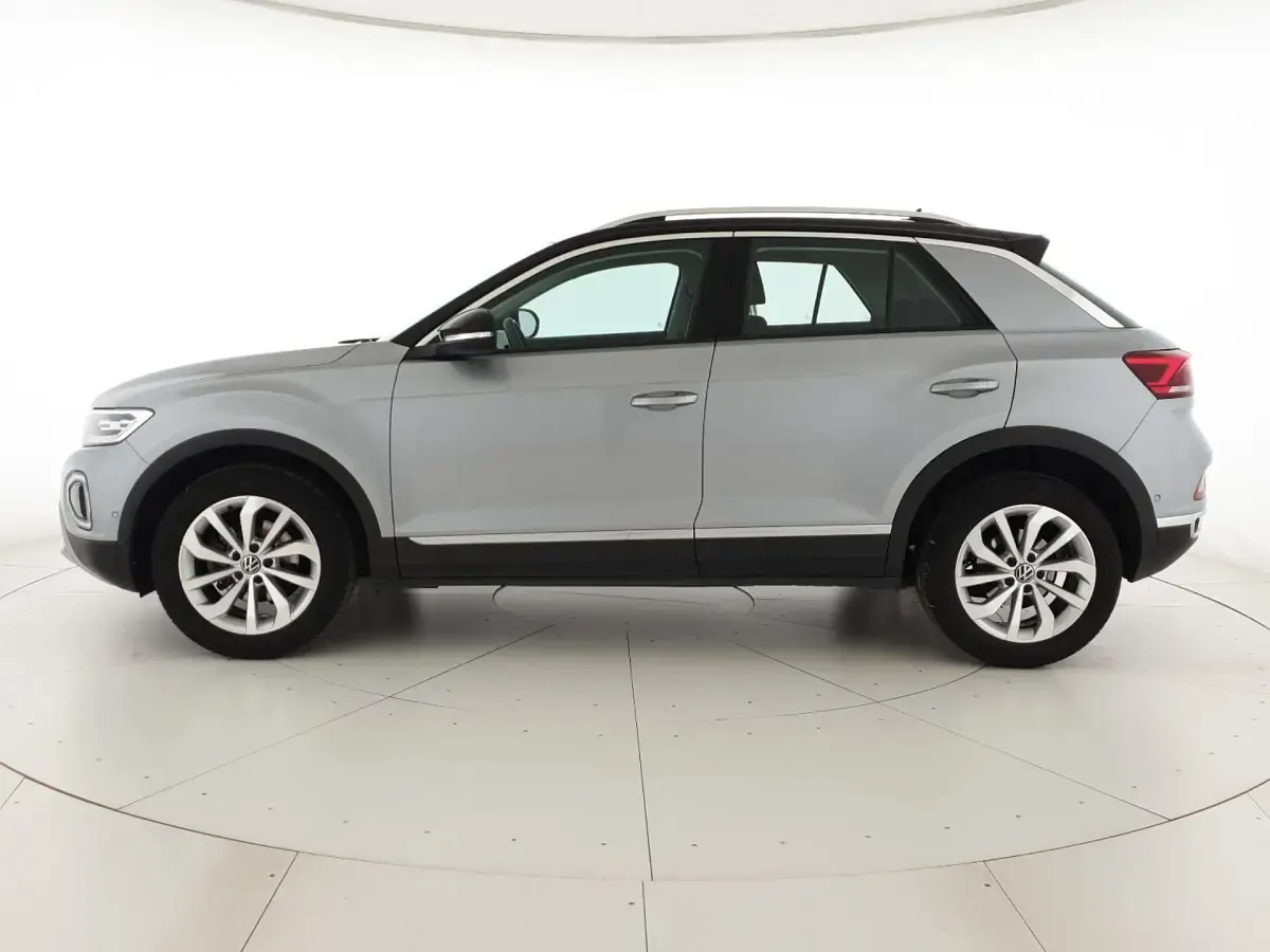 Usata VW T-Roc Style 116 CV (85 kW) 2025 Pyrit silver metallizzato nero SUV