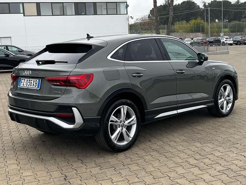 Usata Audi Q3 S-Line 190 CV (139 kW) 2020 Grrigio chronos met. SUV