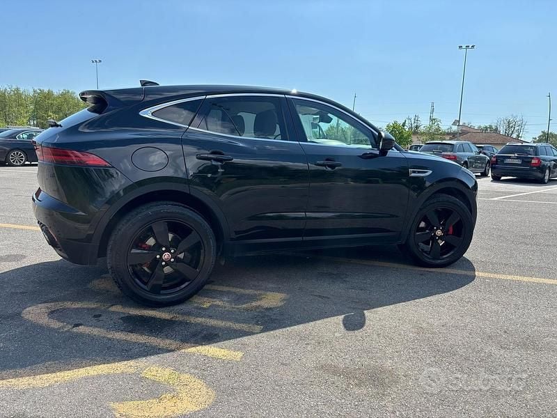 Usado Jaguar E-Pace S 204 CV (150 kW) 2019 Azul SUV