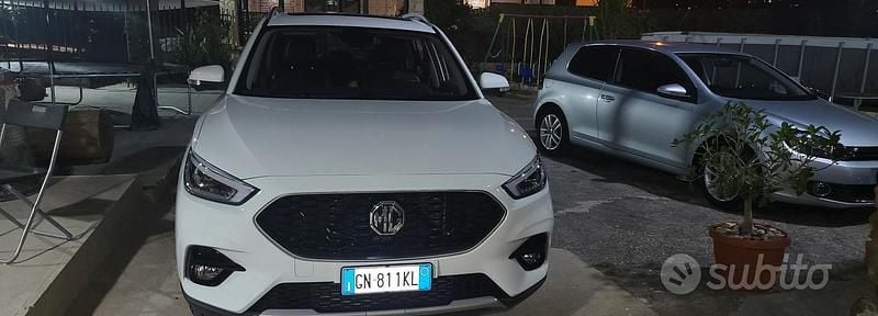 Usata MG ZS 111 CV (81 kW) 2023 Bianco Berlina