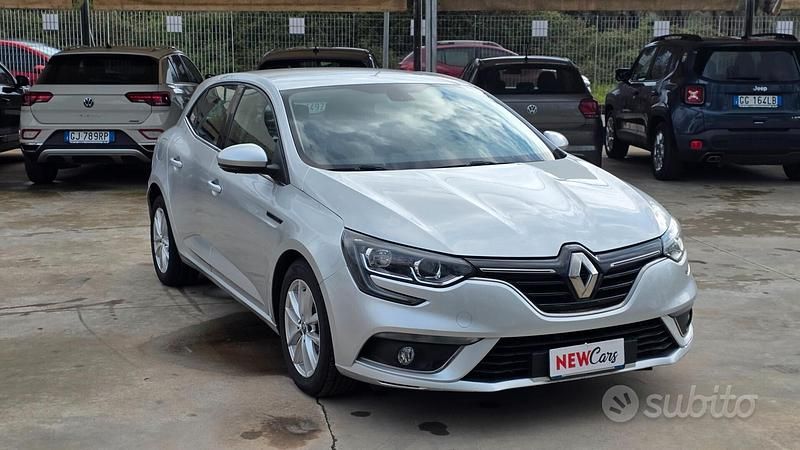 Usata Renault Mégane GrandTour Bose Edition 110 CV (80 kW) 2016 Grigio Station wagon