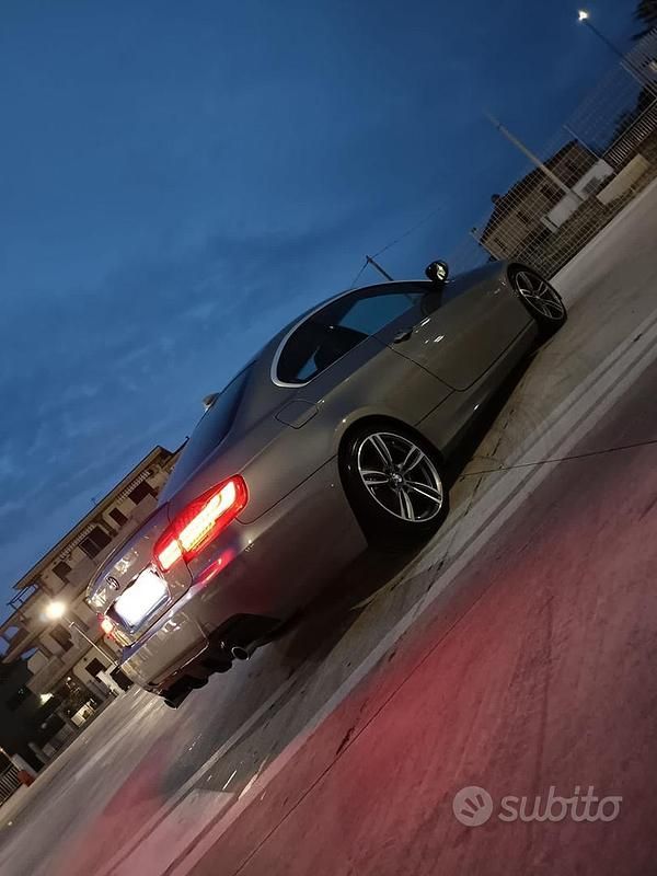 Begagnad BMW 335 306 HK (225 kW) 2010 Grå Sportkupé