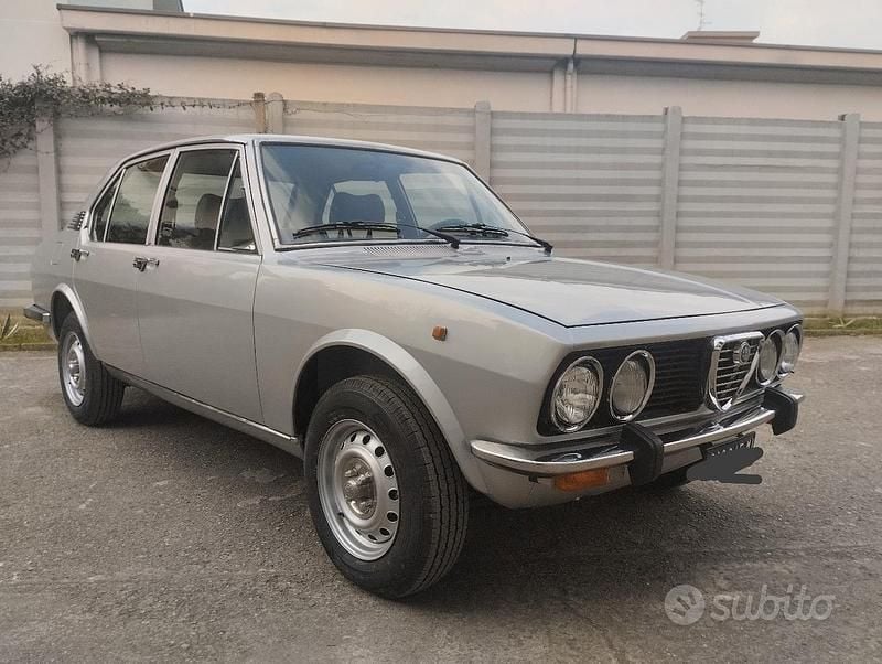 Usata Alfa Romeo Alfetta 1970 Grigio Berlina
