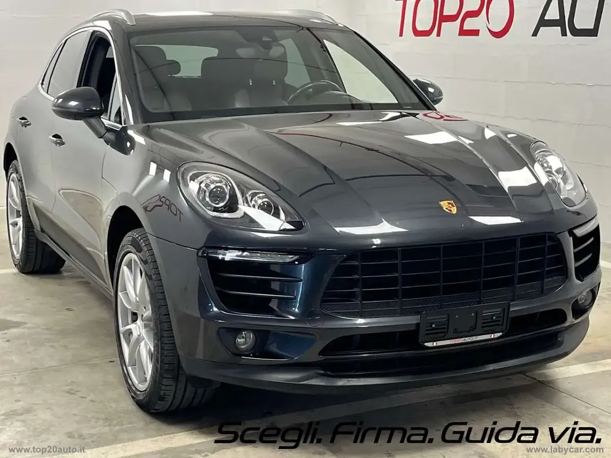 Usata Porsche Macan 250 CV (183 kW) 2017 Grigio SUV