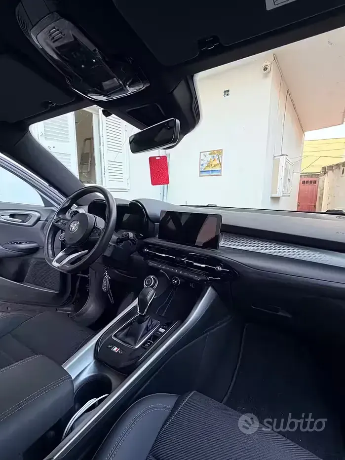 Usata Alfa Romeo Tonale 131 CV (96 kW) 2023 Nero SUV