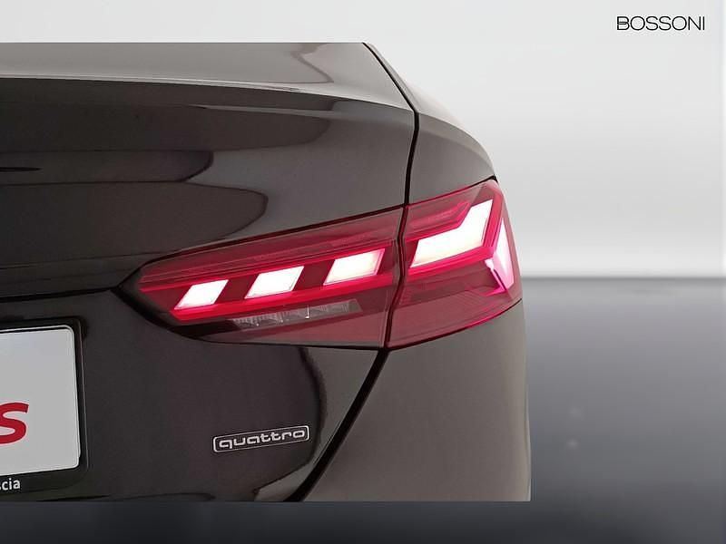 Nuova Audi A5 Sportback S-Line 204 CV (150 kW) 2025 Nero Utilitaria