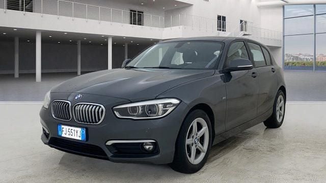Usata BMW 118 150 CV (110 kW) 2017 Grigio Utilitaria