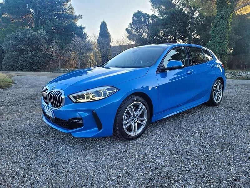 Blu Usata 2022 BMW 116 M Sport Due volumi | 23.900 € (Ottimo prezzo) - Immagine 1/4