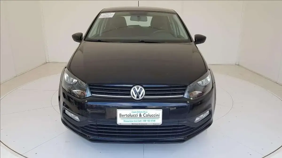 Usata VW Polo Trendline 60 CV (44 kW) 2016 Nero metallizzato Berlina