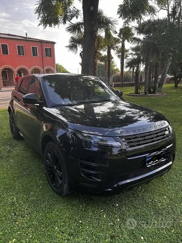 Usata Land Rover Range Rover evoque 200 CV (147 kW) 2024 Nero SUV