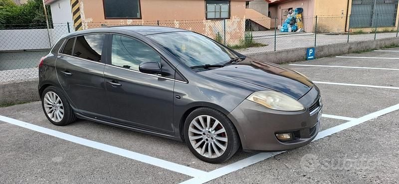 Grigio Usata 2008 Fiat Bravo Due volumi | 1600 € (Super prezzo) - Immagine 1/4