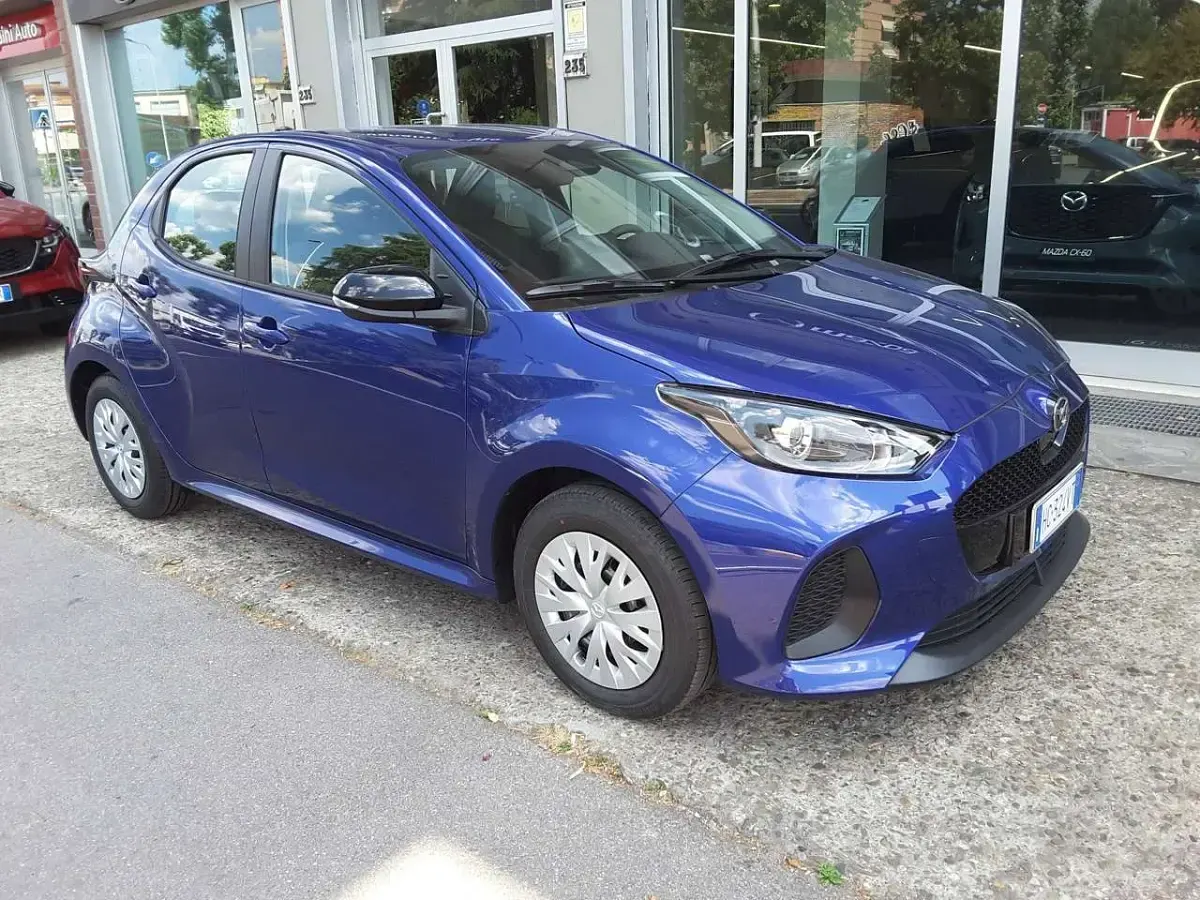 Nuova Mazda 2 Prime-Line 116 CV (85 kW) 2026 Glass blue met Utilitaria