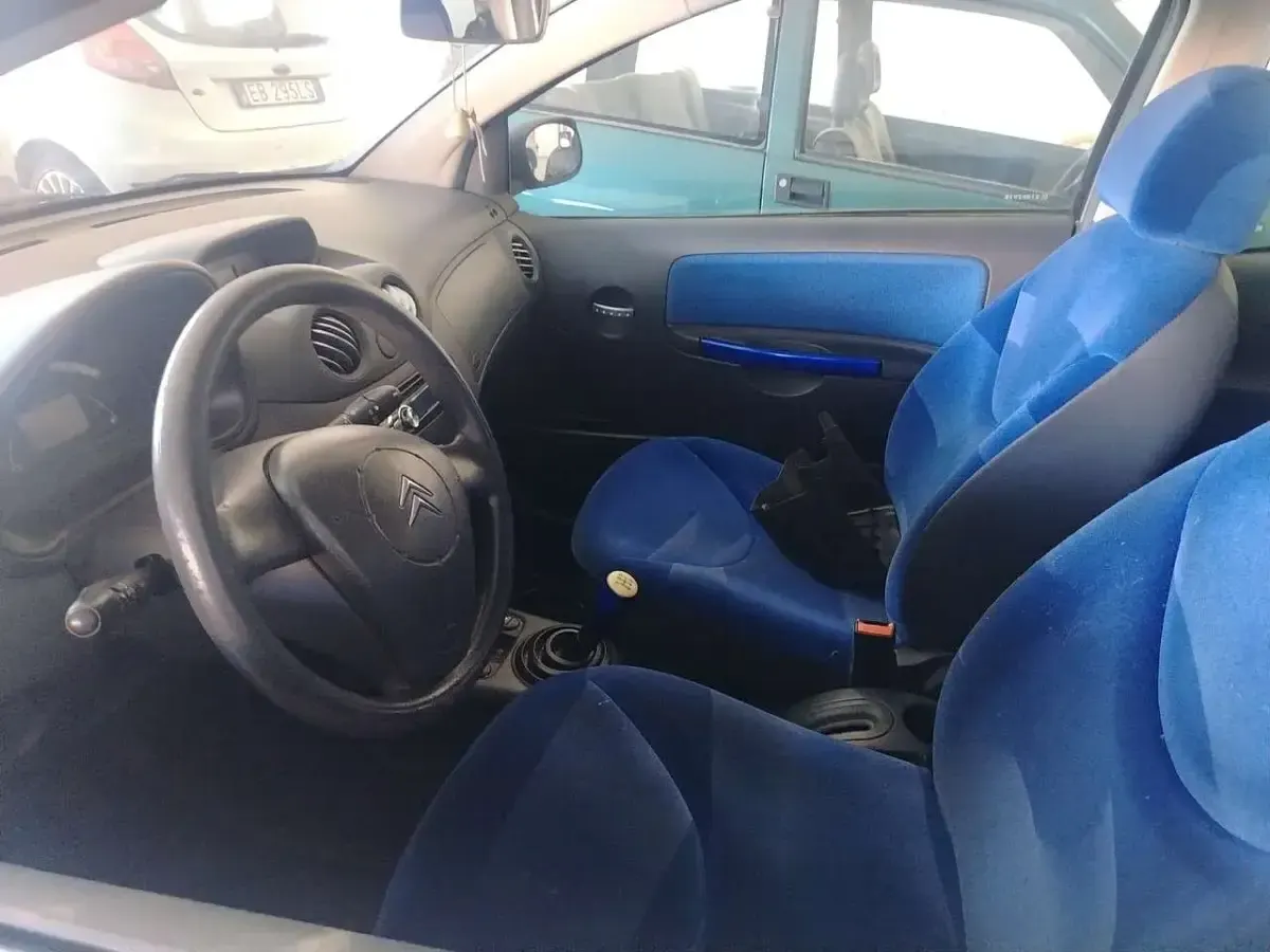 Usata Citroën C2 Elegance 68 CV (50 kW) 2004 Other Utilitaria