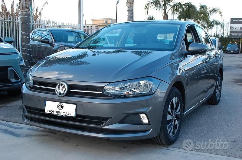 Usata VW Polo Comfortline 95 CV (69 kW) 2018 Grigio Utilitaria