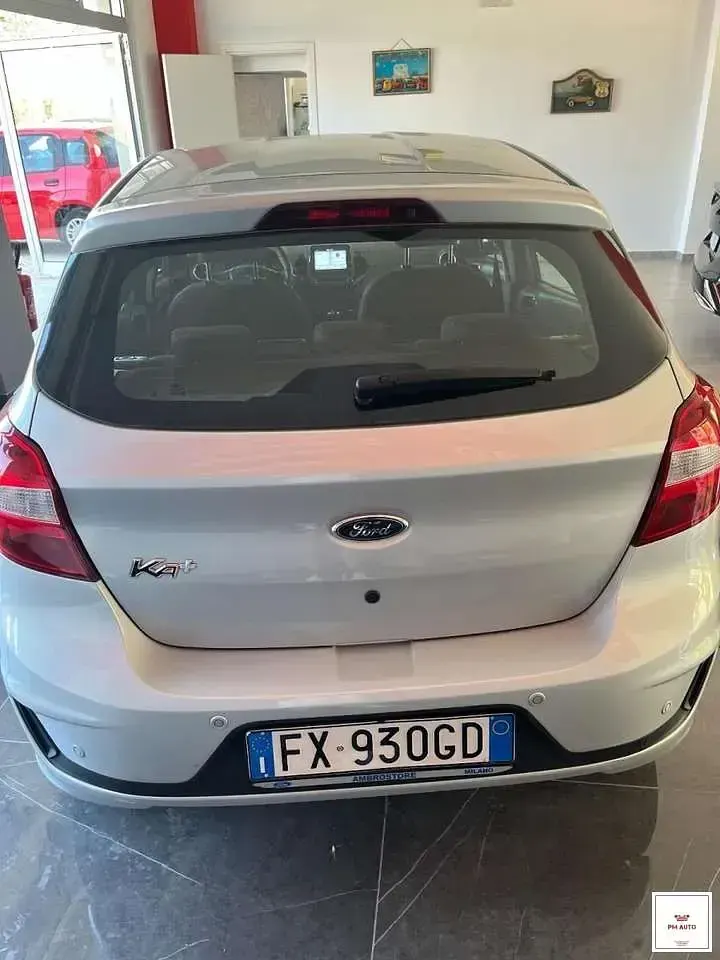 Usata Ford Ka Ultimate 86 CV (63 kW) 2019 Bianco Berlina