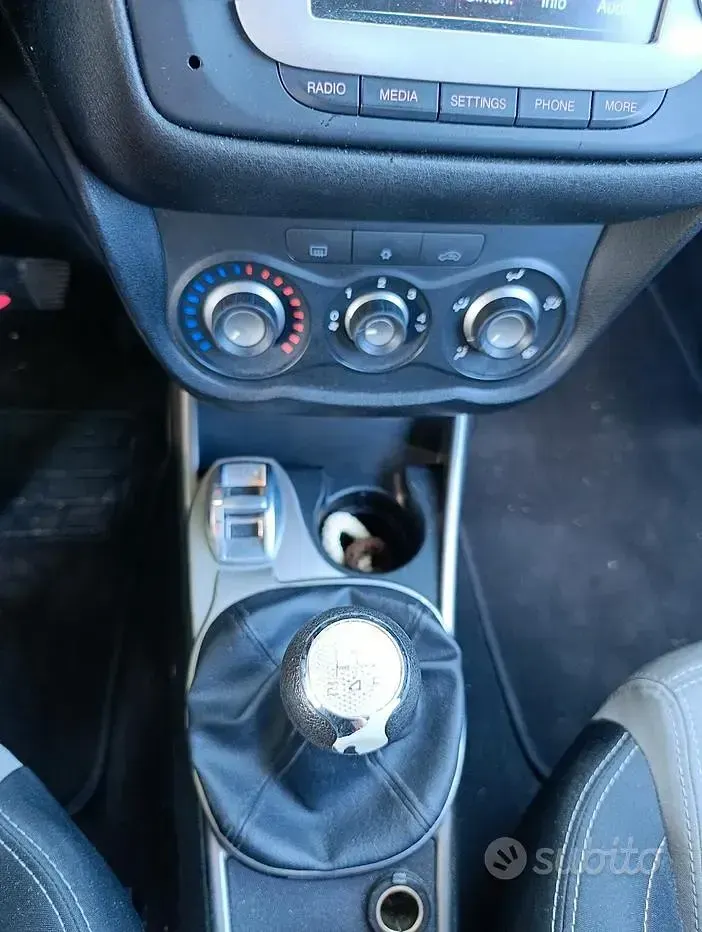 Usata Alfa Romeo MiTo 85 CV (62 kW) 2014 Nero Utilitaria
