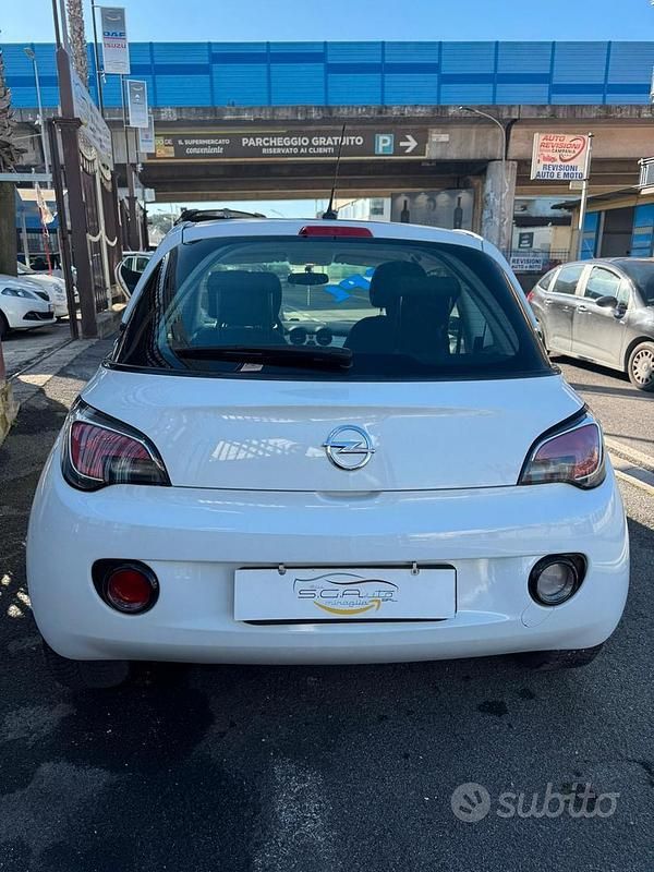 Usata Opel Adam Slam 87 CV (63 kW) 2014 Bianco Utilitaria